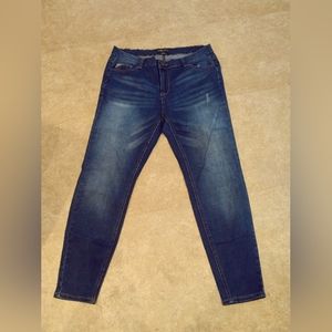 Forever 21 plus 14 denim women's jeans